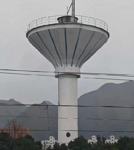 水塔拆除公司：安全至上，為城市建設(shè)提供有力支持